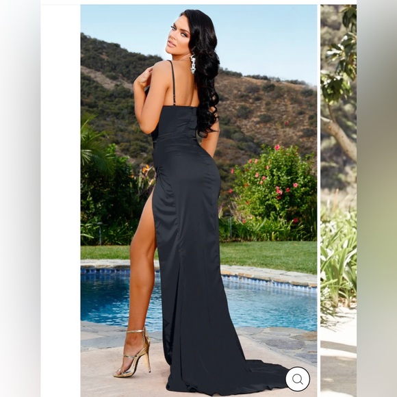 Brand new..High Split Gown! Blush color! Size 8! No alterations done - Picture 3 of 4